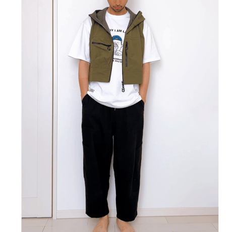 ジップアップショートベスト
