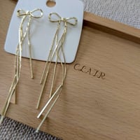 リボンゴールドピアス
