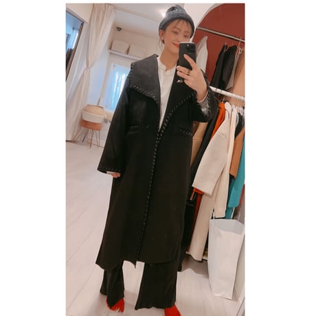 【デザイン黒ロングコート】