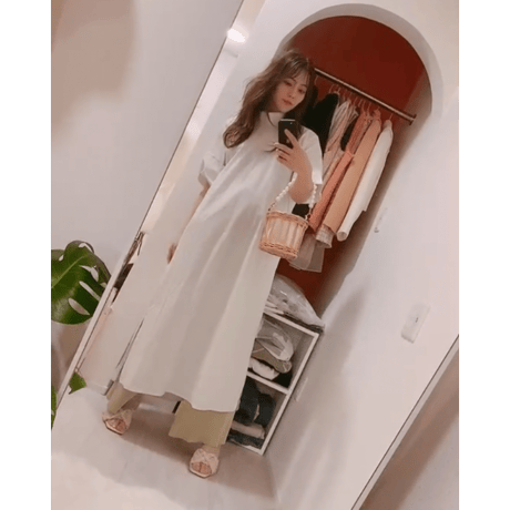 新作✨バックデザインロングトップス