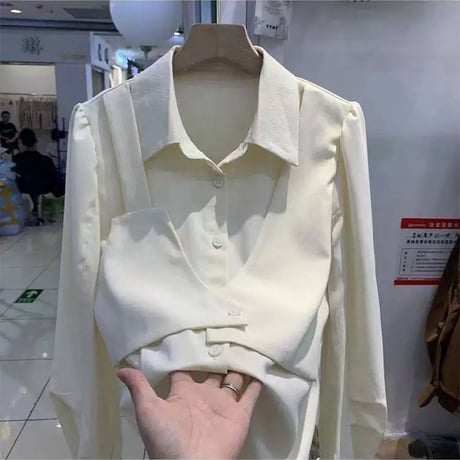 New！デザインブラウス　オフホワイト