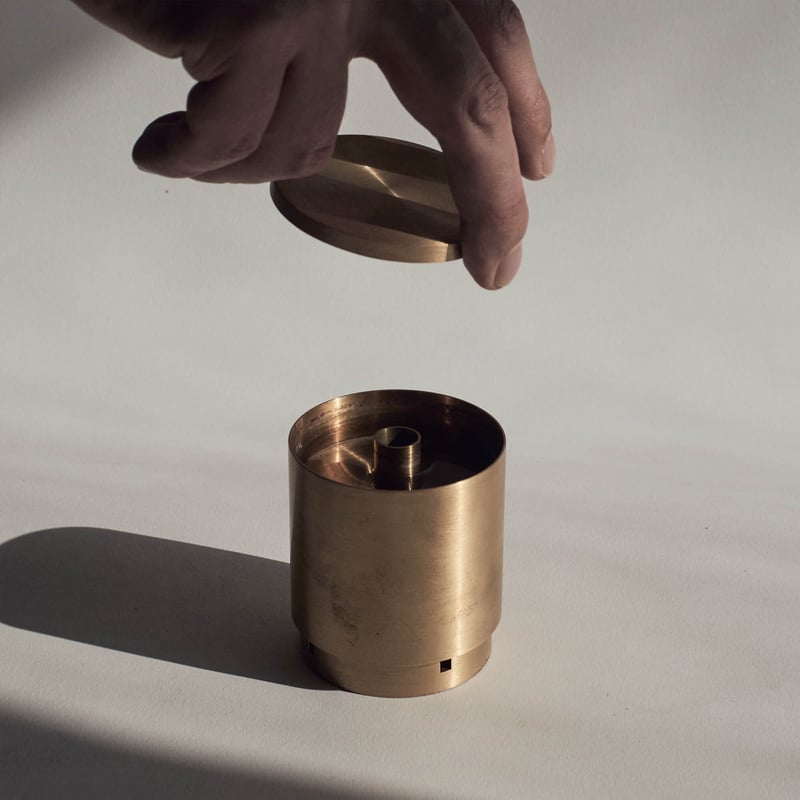 真鍮のアロマオイルバーナー | OBJJP ARCHITECTS