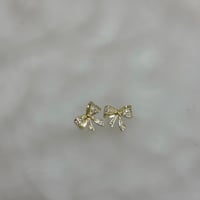 Asymmetry　Ribbon