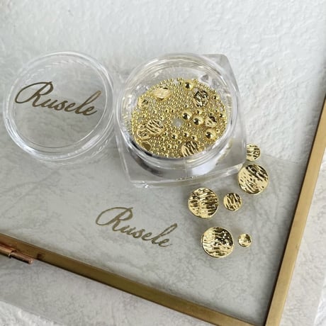 Circle plate  -gold-