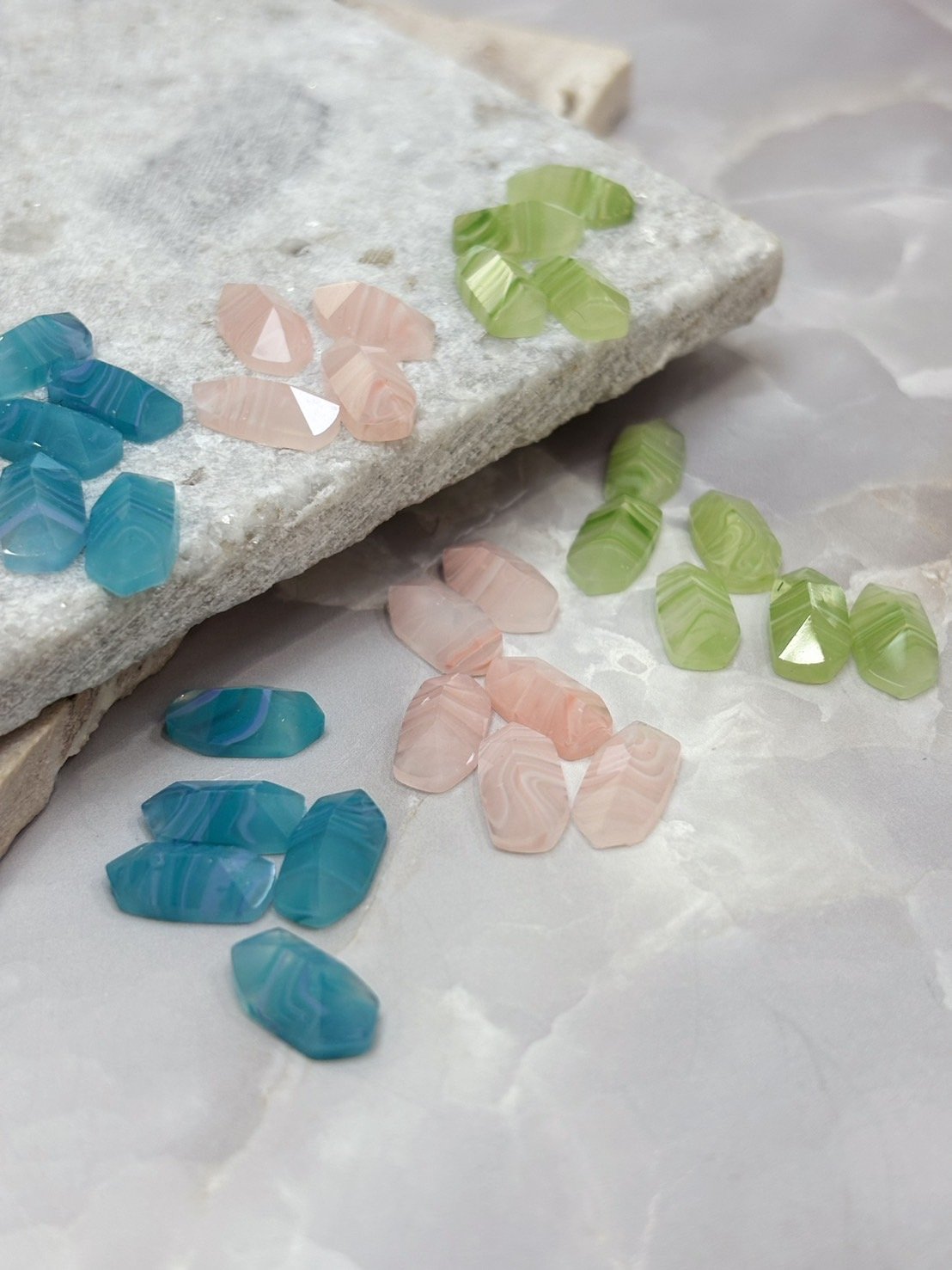 Clear stone -blue- | Rusele