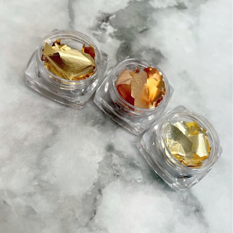 HAKU  -mat gold-