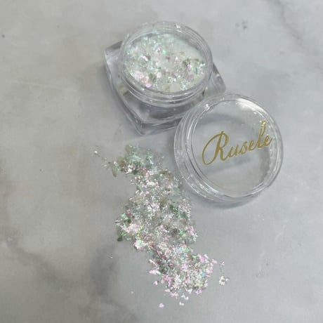 Aurora flakes