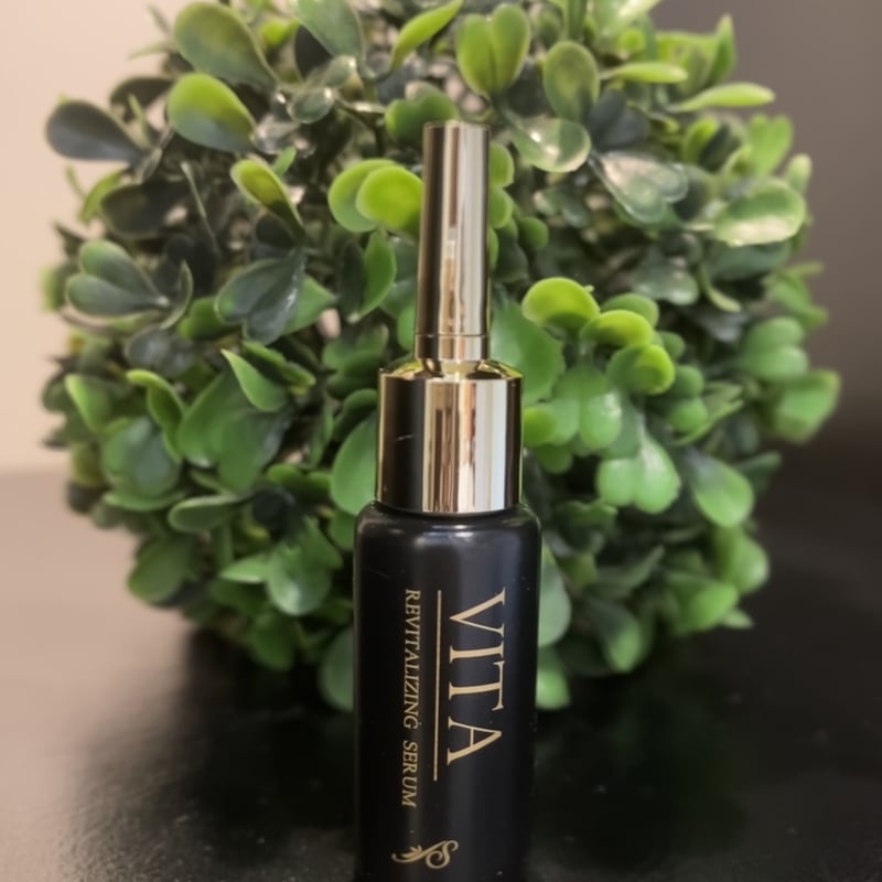 VITA 目元用美容液(10mL) | Aichi Sakae Clinic