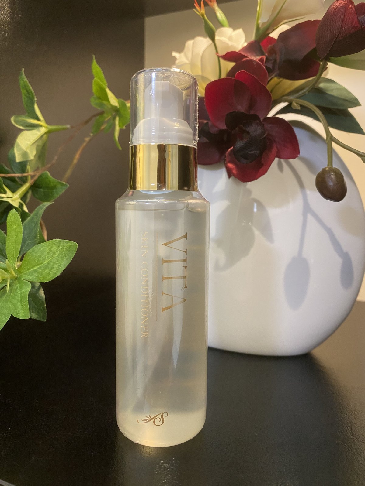 イオン化粧品 ハイローション×4 ヴィタピアレス×1 未開封発送 イオン化粧品 ハイローション×4 ヴィタピアレス×1 未開封発送 イオン