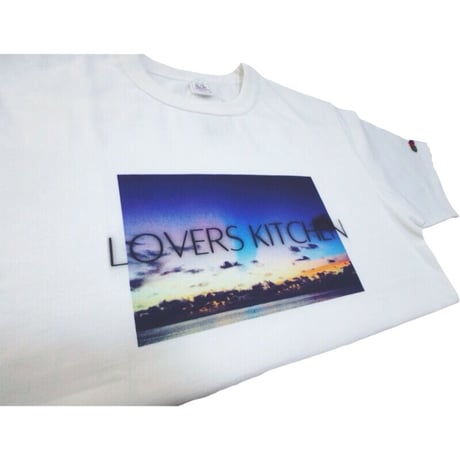 LOVE ISLAND TEE 2022