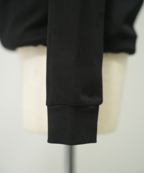 STCH  UNISEX（ユニセックス）【Clover logo hoodie-Black】