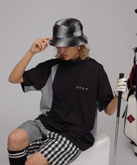 【 ANTIQUAGOLF×STCH 】Asymmetry Logo Tops-black