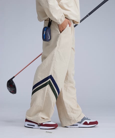 【ANTIQUAGOLF×STCH】UNISEX（ユニセックス） Asymmetric Line Pants-beige