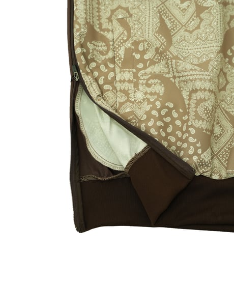 【 ANTIQUAGOLF×STCH 】paisley pattern vest-beige