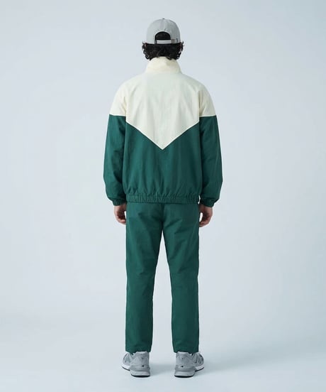 STCH ORIGINAL 【Swing Windbreaker green× beige】