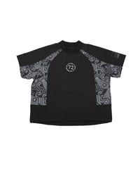 【ANTIQUAGOLF×STCH】UNISEX(ユニセックス)paisley×logo tops-black