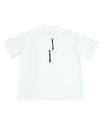 【ANTIQUAGOLF×STCH】UNISEX（ユニセックス）mockneck logo T-shirt-white