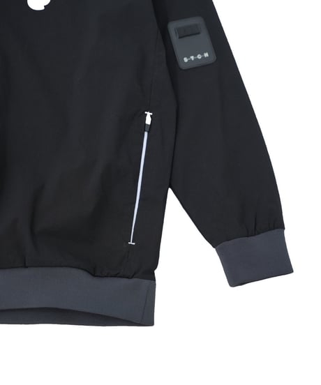 【ANTIQUAGOLF×STCH】v-neck logo tops-black