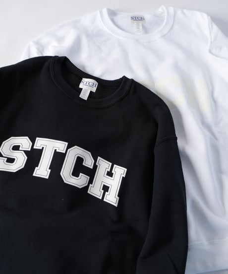 STCH【College Logo crew neck-white】