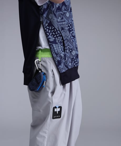 【 ANTIQUAGOLF×STCH 】paisley pattern vest-NAVY
