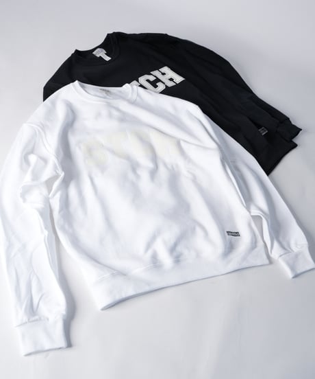 STCH【College Logo crew neck-white】