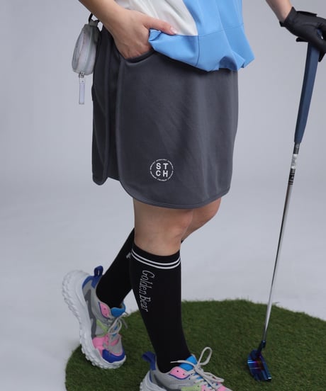 【 ANTIQUAGOLF×STCH 】coloorblock logo skirt-darkgray