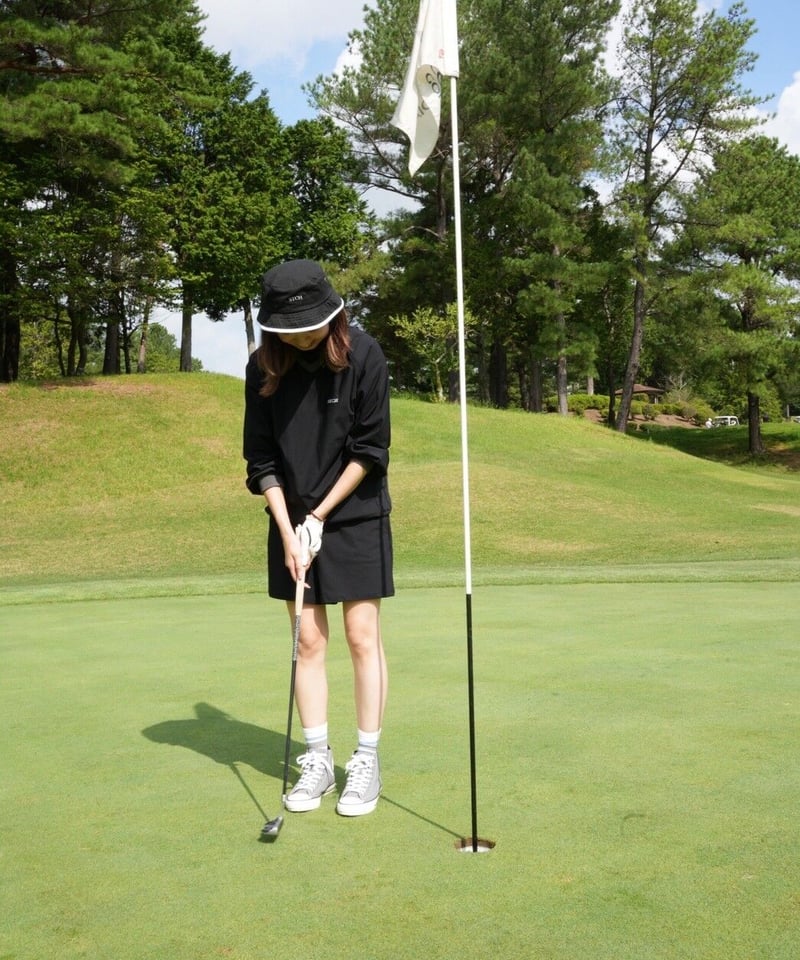 LADIES】究極のストレッチ素材！melple×STCH 【Tomcat V-neck p