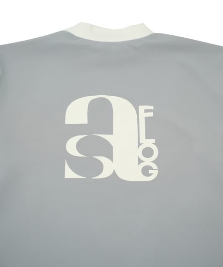 【ANTIQUAGOLF×STCH】UNISEX（ユニセックス）mock neck back logo Tshirt-white×lightgray
