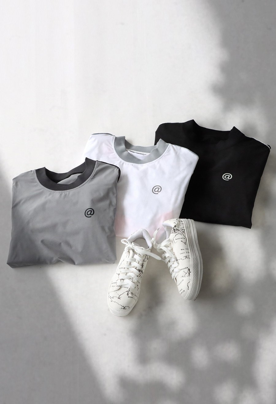 ANTIQUAGOLF×STCH】UNISEX(ユニセックス)line design pul ANTIQUAGOLF×STCH】UNISEX(ユニセックス)line design pul