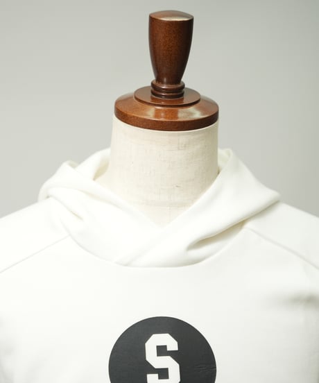 STCH  UNISEX（ユニセックス）【Clover logo hoodie-White】