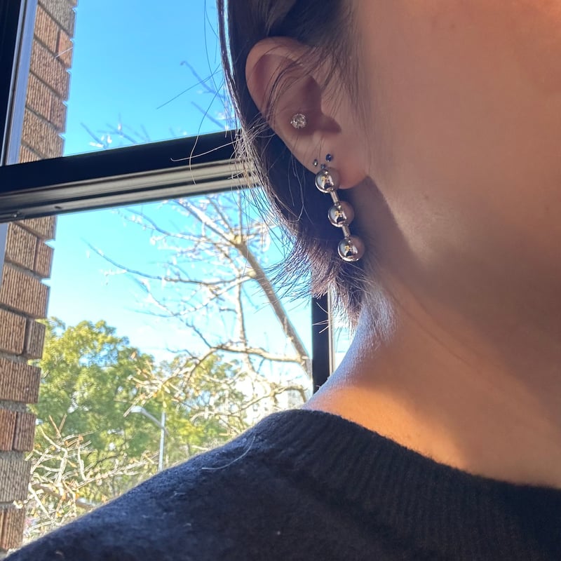 399P アシンメトリーボールチェーンピアス | seasukii