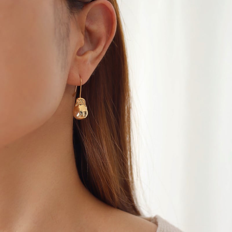 281P metalバロックパールピアス | seasukii 281P metalバロックパールピアス | seasukii