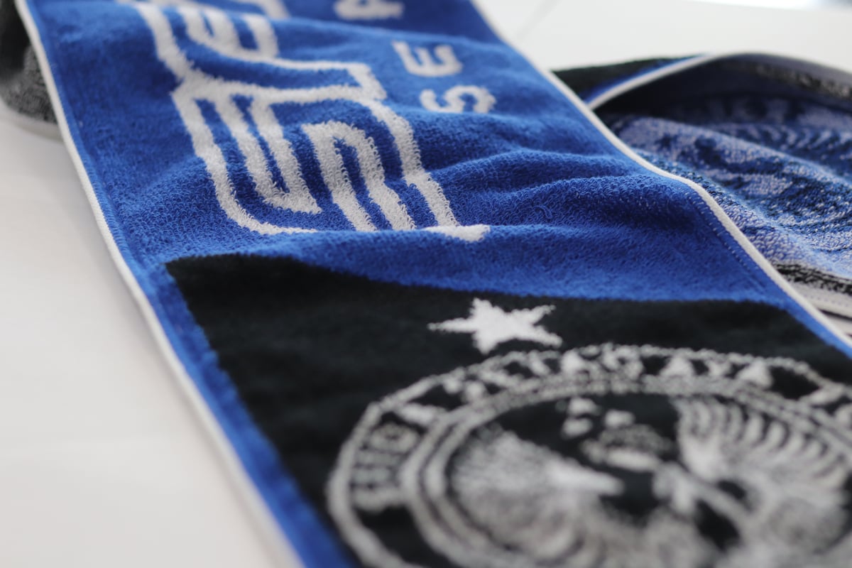 カタール W杯 2022 日本VSスペイン マフラータオル カタール W杯 2022 日本VSスペイン マフラータオル Amazon.co.jp