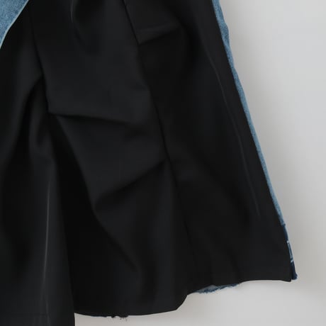 布帛ドッキングアシンメトリーデニムスカート

[30115249]natural mist