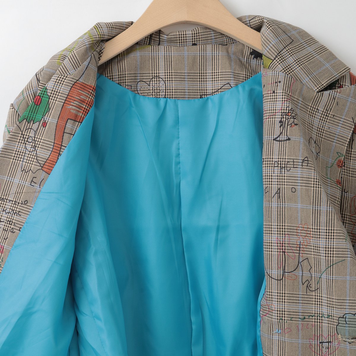 新品　コイビトミサキ　手書き風イラストプリントテーラードジャケット　アウター イラストプリントテーラードジャケット [22034277]vivid