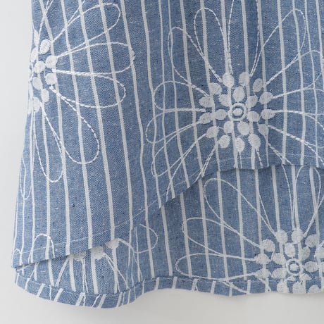 フラワー刺繍ストライプコットンブラウス

[30113370]natural mist