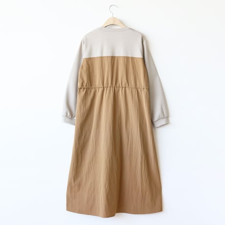 異素材ドッキングビスチェ切替ワンピース[61716367]natural mist