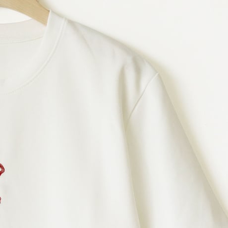 りんごビジューTシャツ[22031256]vivid