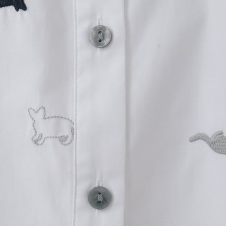 【洗える】キャット刺繍デザインシャツ

[71213728]natural mist