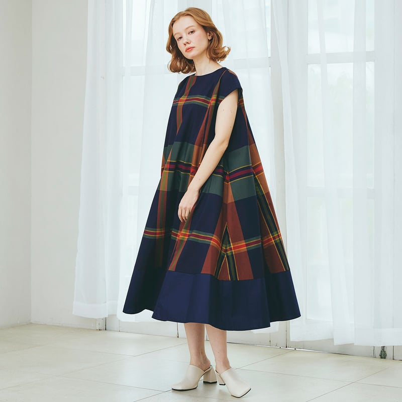 familia ドット柄 フレンチスリーブワンピース 160 シップス SHIPS * 〈洗濯機可能〉ドット 花柄 サイド プリーツ