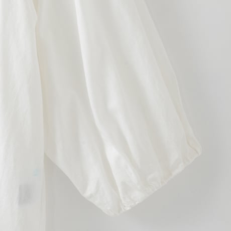 【洗える】ピンタックステッチデザインブラウス

[41713470]natural mist