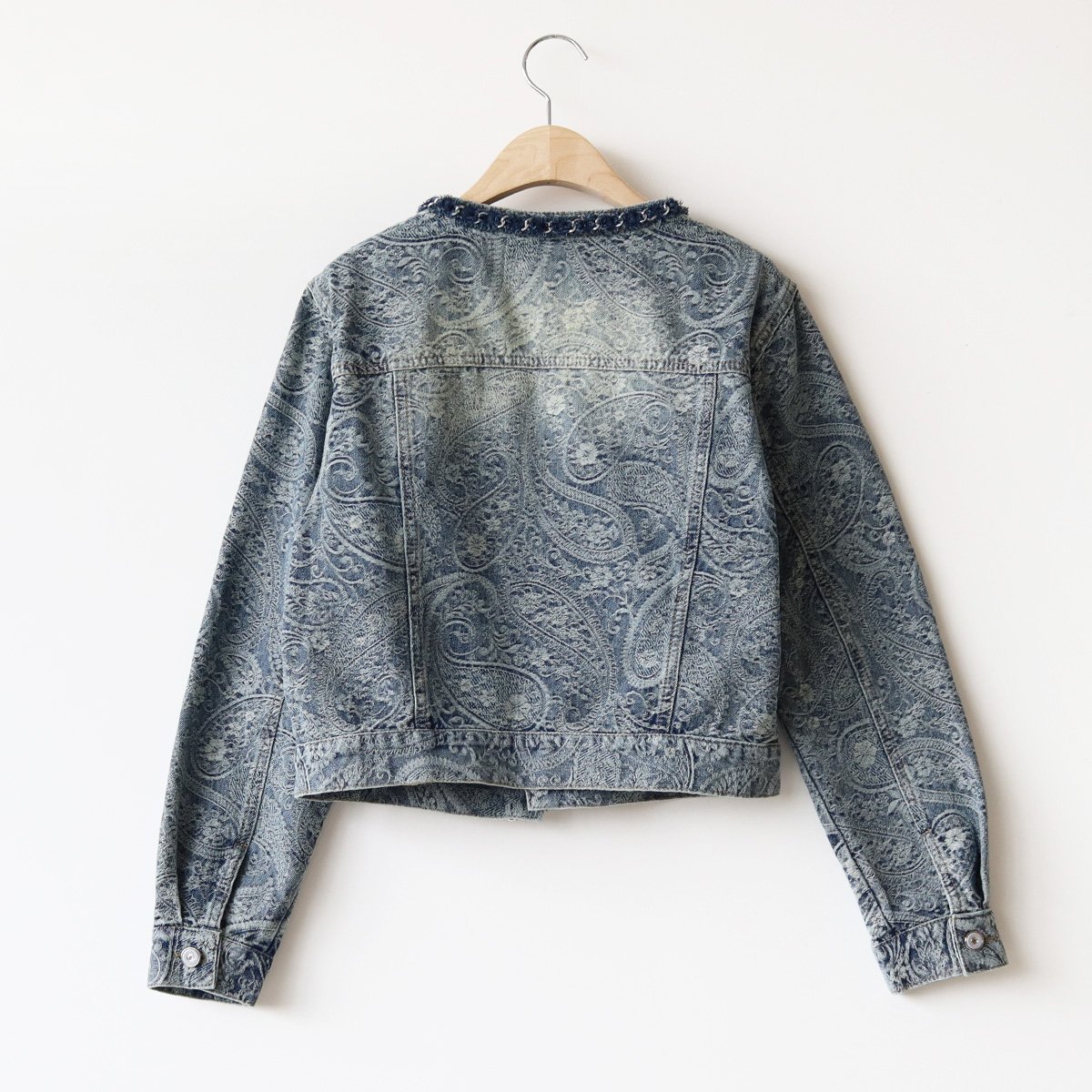 ペイズリー柄ノーカラーデニムジャケット[22034416]vivid | natural mi