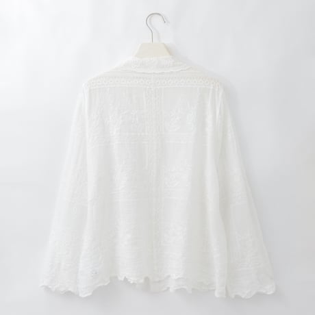モチーフ刺繍エアリーブラウス

[41413800]natural mist