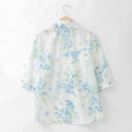 フラワープリントアイレット刺繍ブラウス

[30113697]natural mist