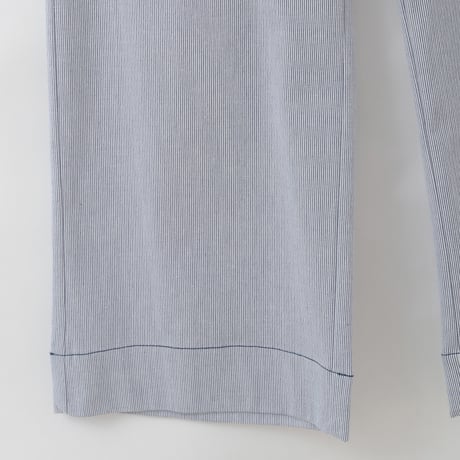 ハイウエストヒッコリーストレートパンツ

[80317287]natural mist