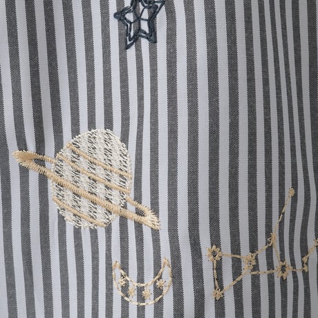 【洗える】ギャラクシー刺繍デザインシャツ[71213729]natural mist