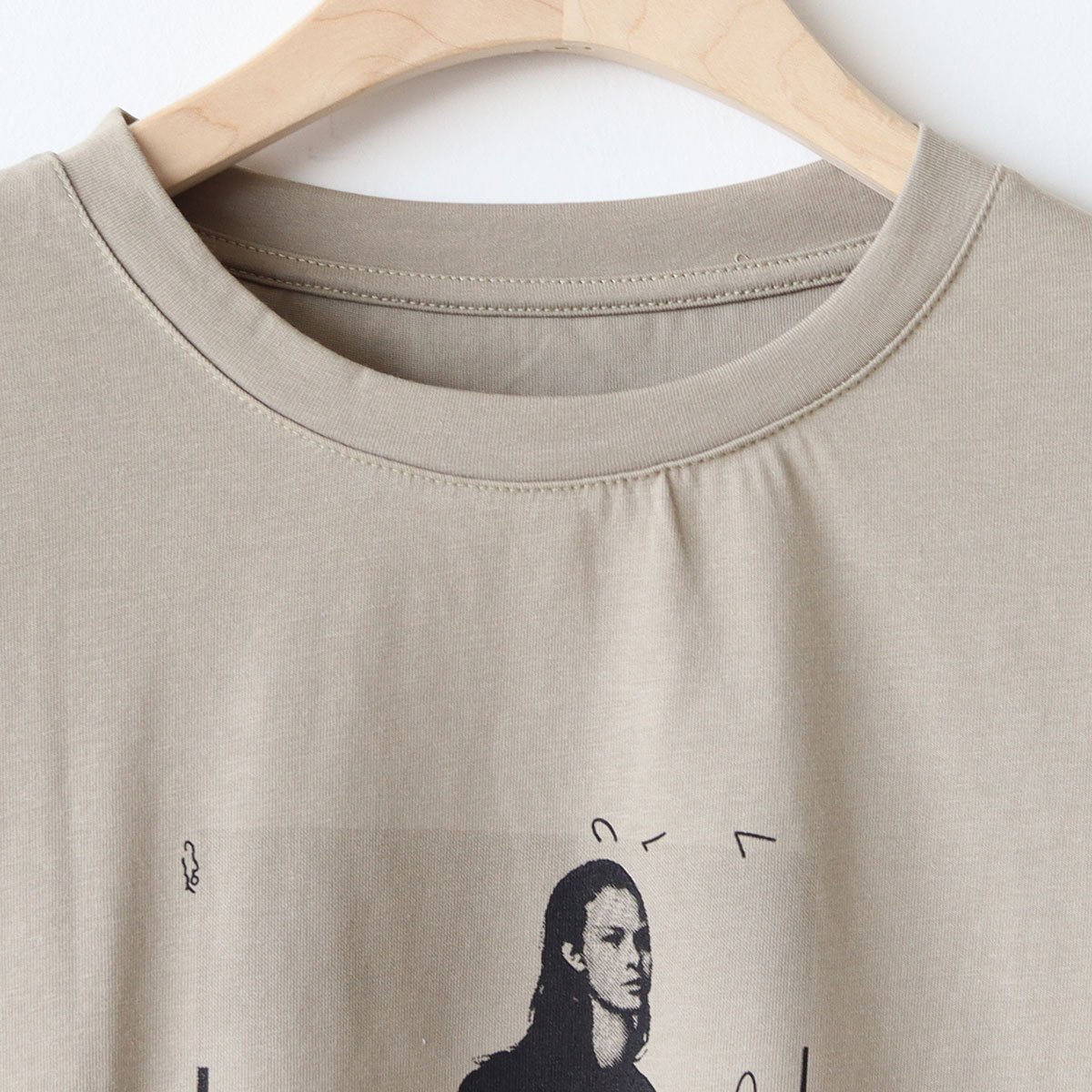 PHEENY 長袖カットソー　グラフィックプリント グラフィックプリント長袖カットソー[22031315_01]vivid