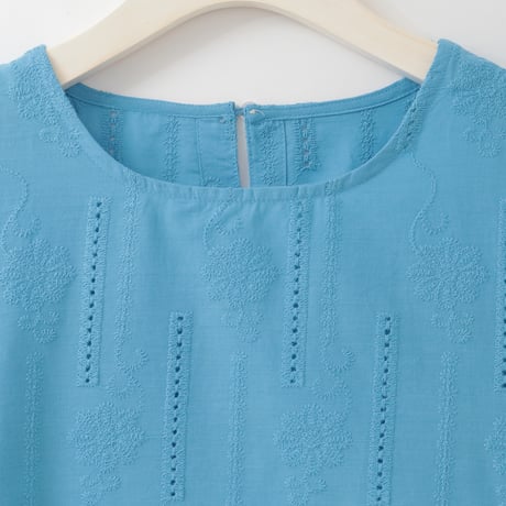 スカラップヘムコットンレースブラウス

[30113701]natural mist