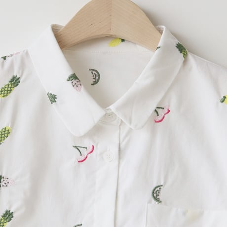 刺繍デザインコットンブラウス

[30113699]natural mist