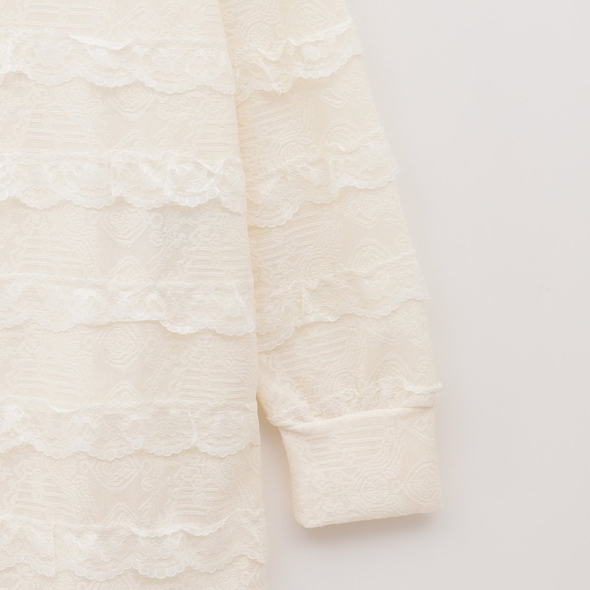 スカラップレースニットプルオーバー[41411221]natural mist スカラップレースニットプルオーバー[41411221]natural mist